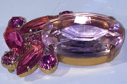 VTG CZECH LARGE FACETED Lt & Hot Pink CUT CRYSTAL BROOCH Open Back EXTRAORDINARY - Picture 4 of 8