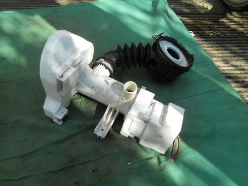 Laugenpumpe Pumpengehäuse Ablaufpumpe AEG Lavamat 8kg Waschmaschine L68480FL