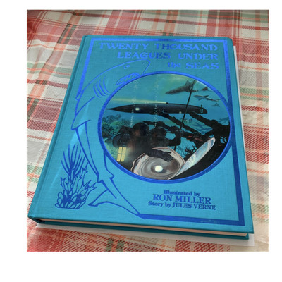 Twenty Thousand Leagues Under the Seas by Jules Verne, Illus. Ron Miller (1988, 