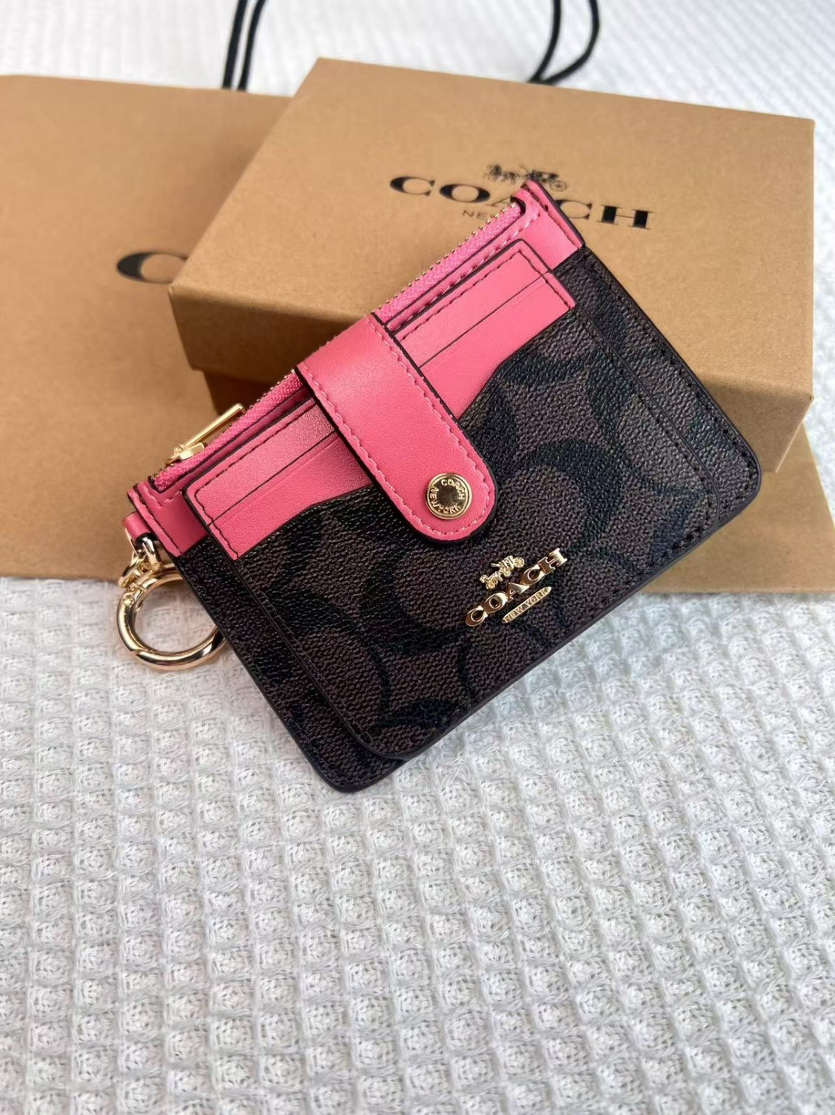 COACH Attachment Credit Card Case Signature Canvas C7398 Pink+Coffee Logo