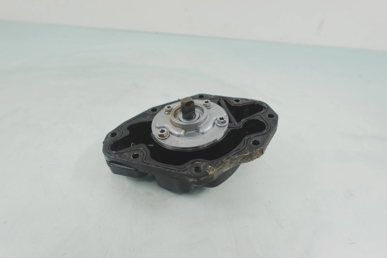 2006-2017 Sea-Doo OEM Oil Pump Housing Wake Pro GTX RXT GTI GTR GTS 420812723