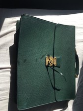 Louis Vuitton Auténtico Bolso de Negocios Taiga Verde Maleta
