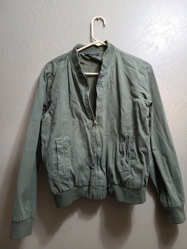 brandy melville soft Green puffer faith 