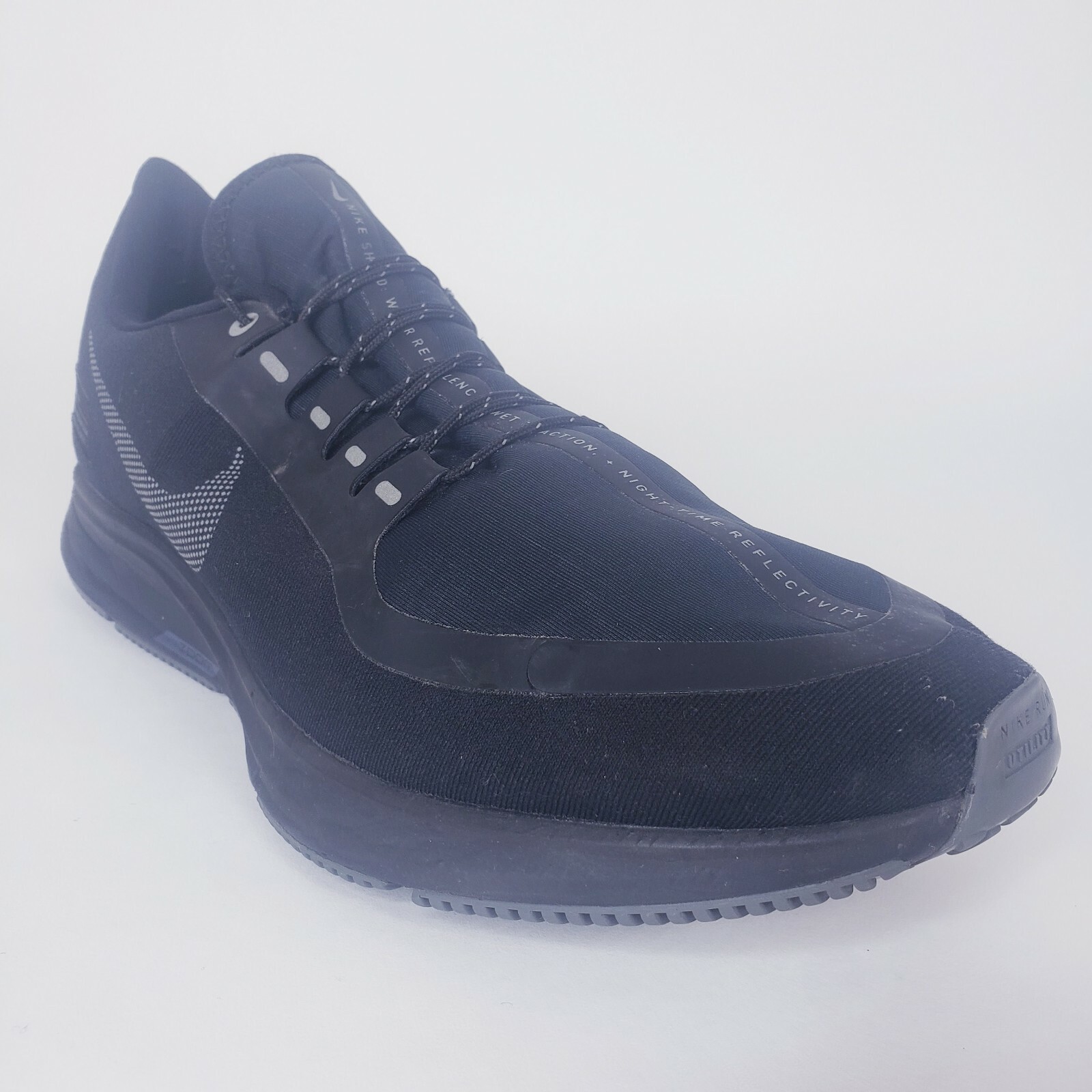 nike air zoom pegasus 35 shield junior