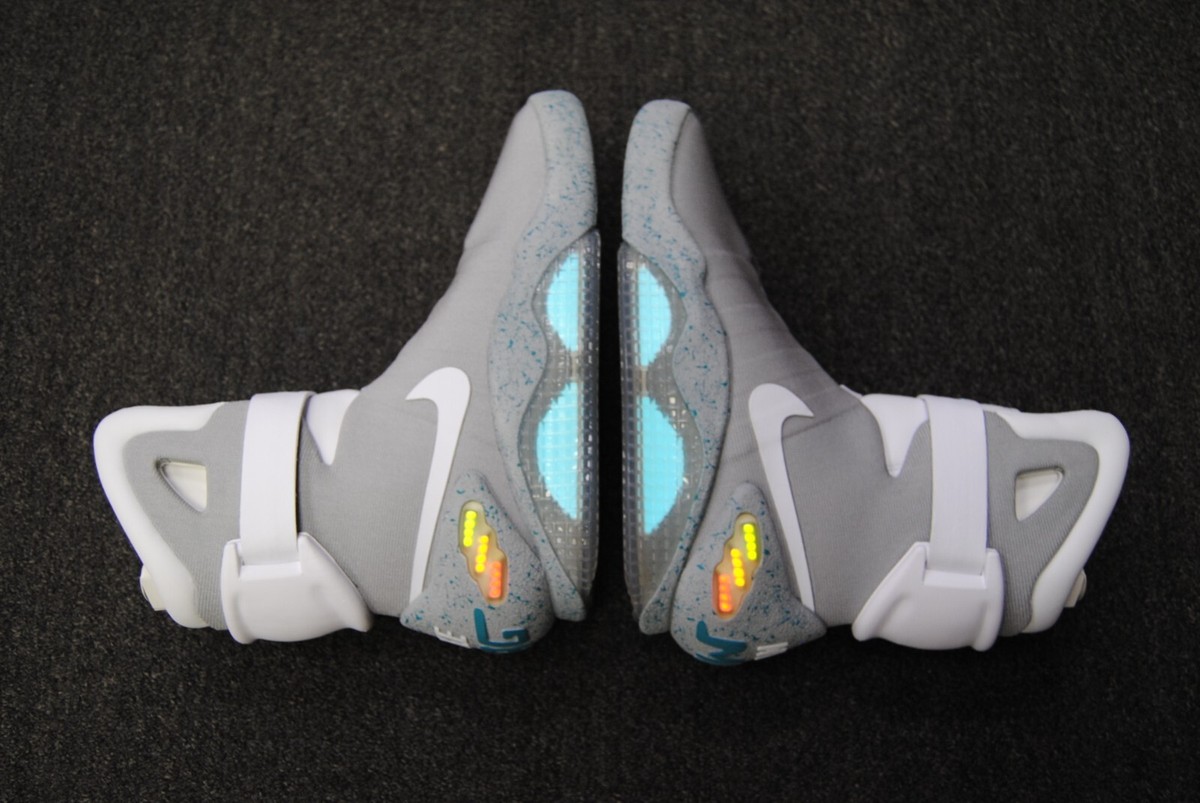 nike air mag 2015 price
