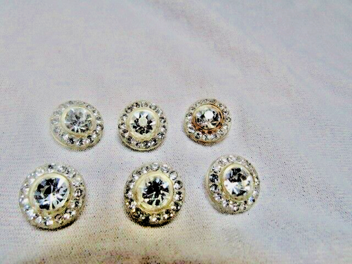 Vintage Set 6 Clear Lucite Rhinestones Buttons 5/8” - Picture 5 of 5
