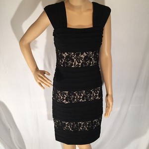 Dress Barn Collection Size 6 Black W Black Lace And Tan Lining