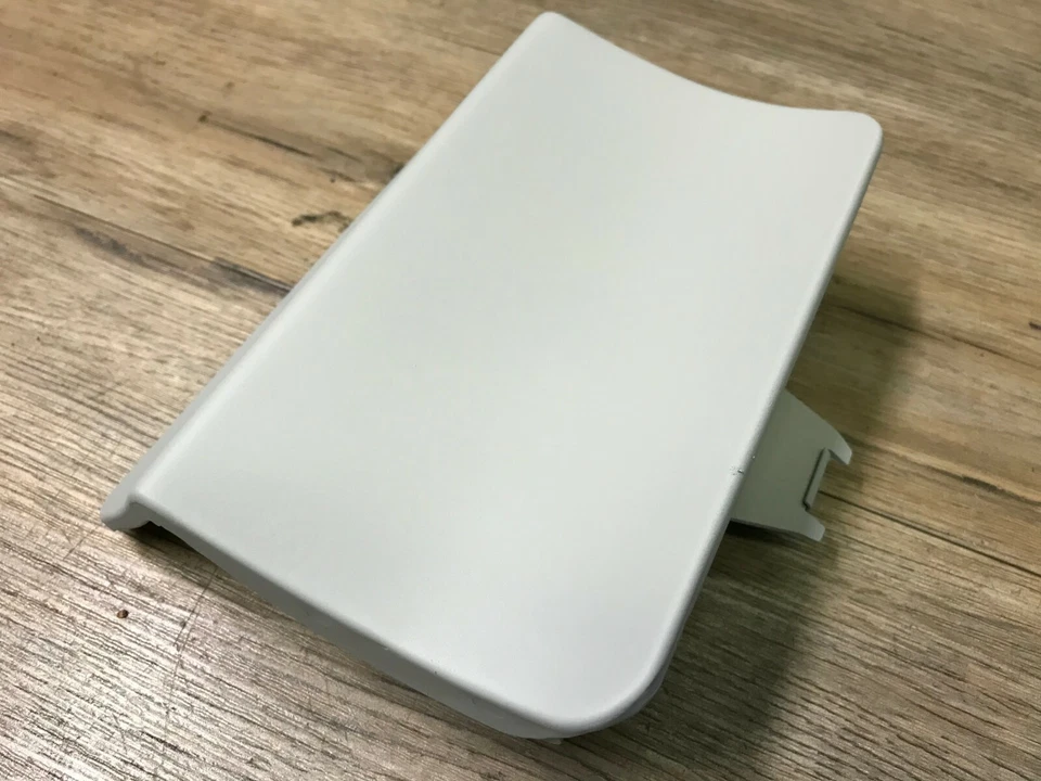 Chevrolet Impala 1963 1964 camioneta usada GM montaje de puerta de llenado de combustible OEM Foto 2 de 4