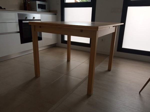 Mesa de comedor de diseño con 3 opciones extensibles máxima versatilidad 