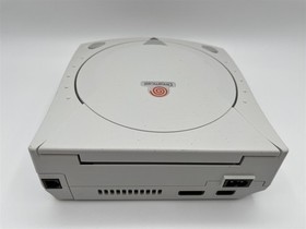 Sega Dreamcast REFURBISHED System Bundle - 2 x Controllers + 7 Games + MORE