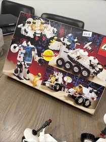 LEGO Space: Futuron Interplanetary Rover (6925) - Incomplete with Box Read Pls