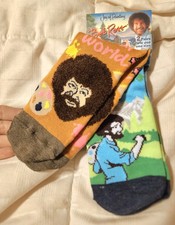BOB ROSS 2 PAIR THE JOY PAINTING     CREW SOCKS 1SZ MEN/WOMEN  STOCKIN STUFFER  