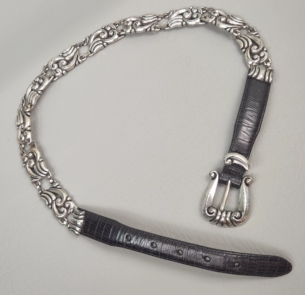 Brighton Vintage 1996 Silver Floral Engraved Chain Link Concho Leather Belt M VINTAGE BRIGHTON 1996 Silver Scroll Concho Belt main image 3