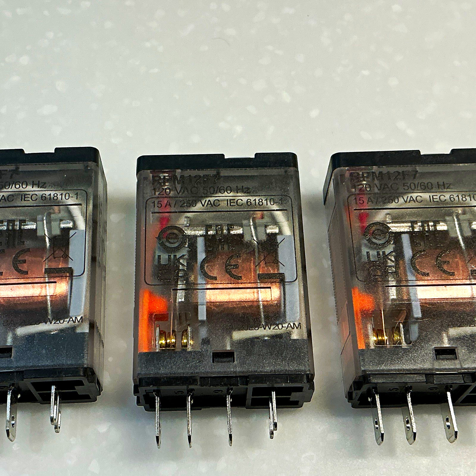 Schneider Electric RPM RPM12F7 Plug-In Relay 120VAC Coil DPDT 15A 8-Pin