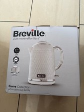 Image of Breville Curve Electric Kettle | 1.7 Litre | 3KW Fast Boil White & Chrome VKT117