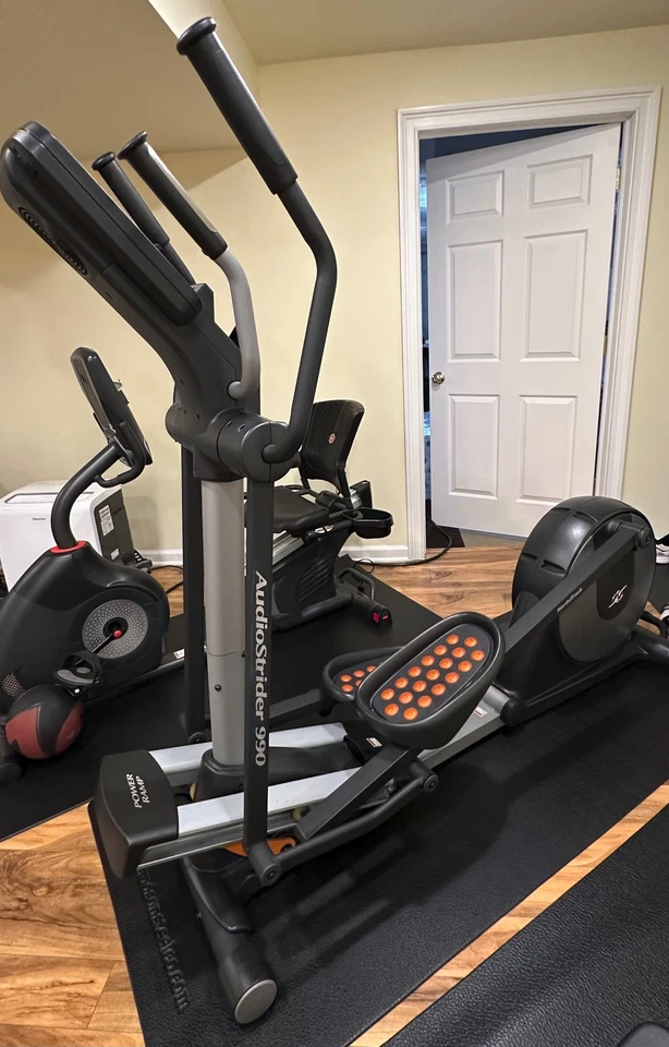 Nordic Track AudioStrider 990 elíptica Foto 3 de 4