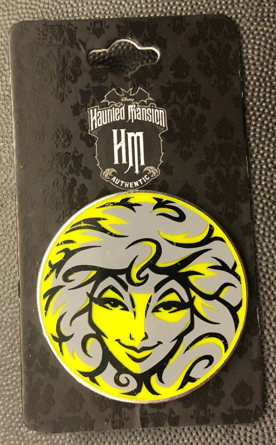 Disney pin 141380 Haunted Mansion Madame Leota crystal ball ride attraction