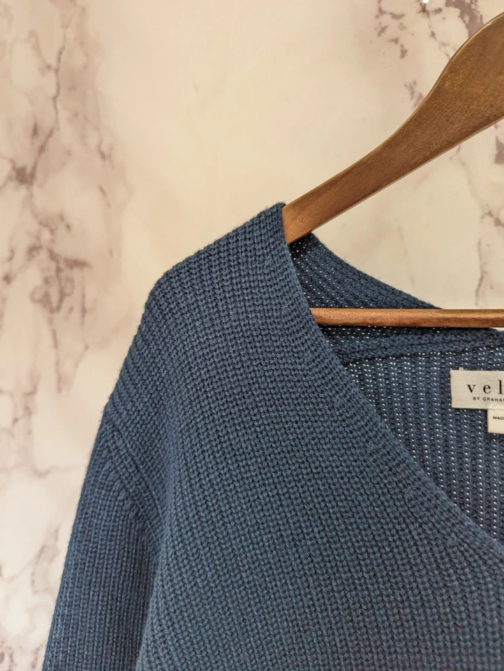 Velvet Graham & Spencer Sweater Womens Small Blue Wool Blend V Neck Pullover  - Image 2 of 4