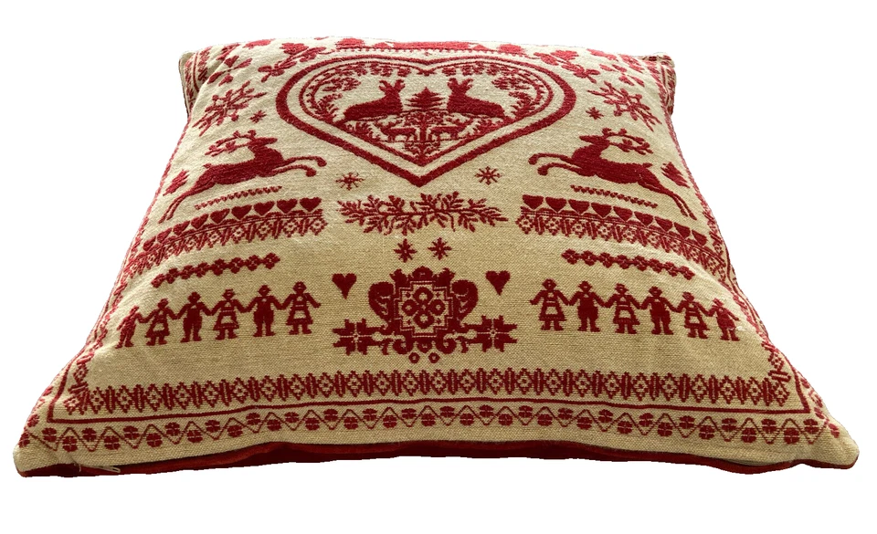 Hines of Oxford Corazón Nórdico Rojo Tapiz Almohada Relleno de Plumas 18" x 18" Foto 4 de 4