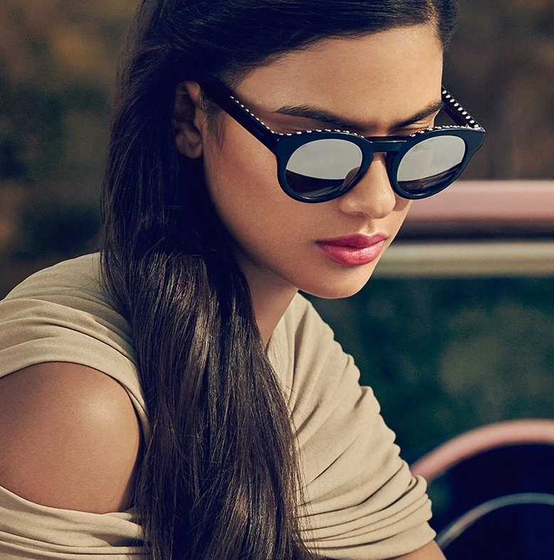 Givenchy square best sale sunglasses