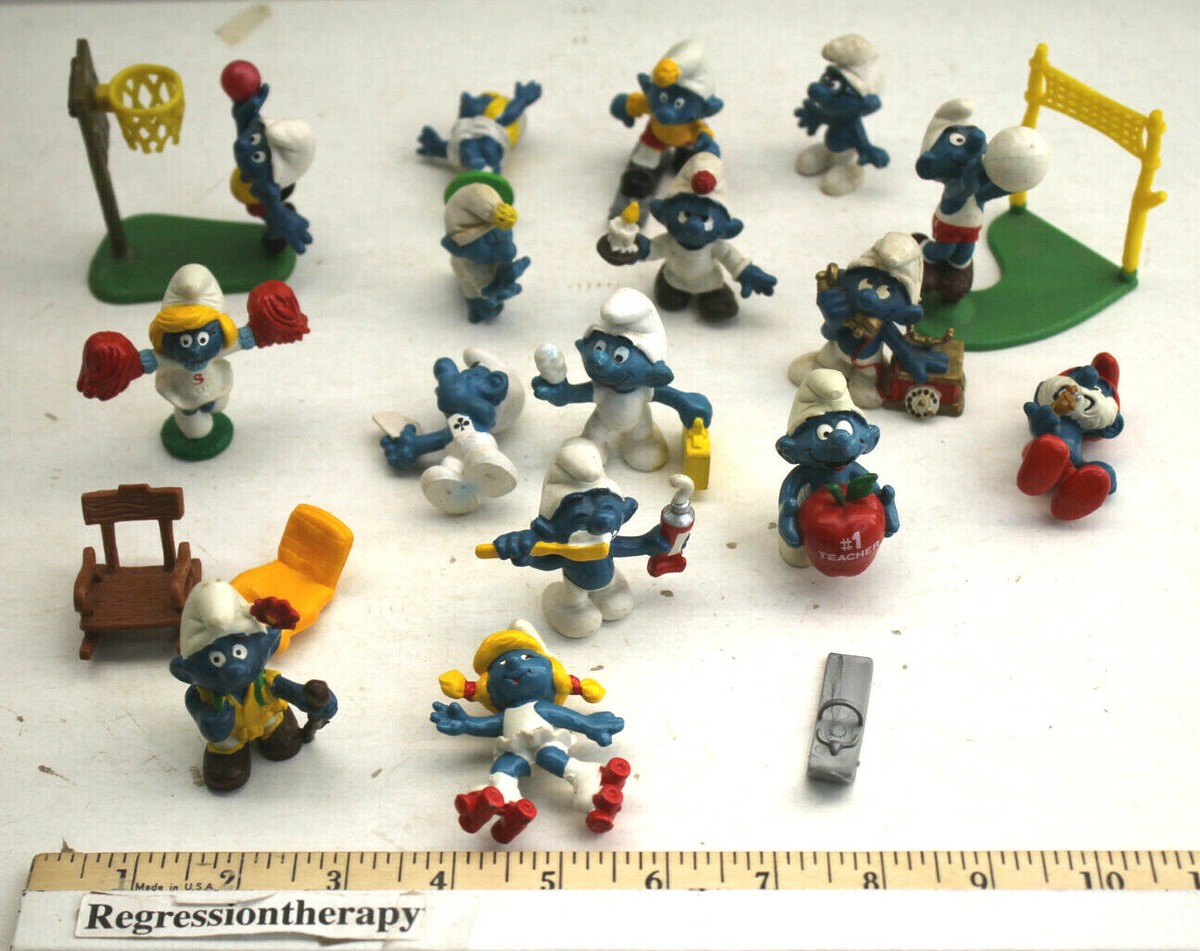 16pc Vintage 1980s Super Smurfs Rare PVC Figures Lot