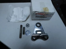 NOS Yamaha OEM Incomplete Tandem Bracket Kit 90891-20103