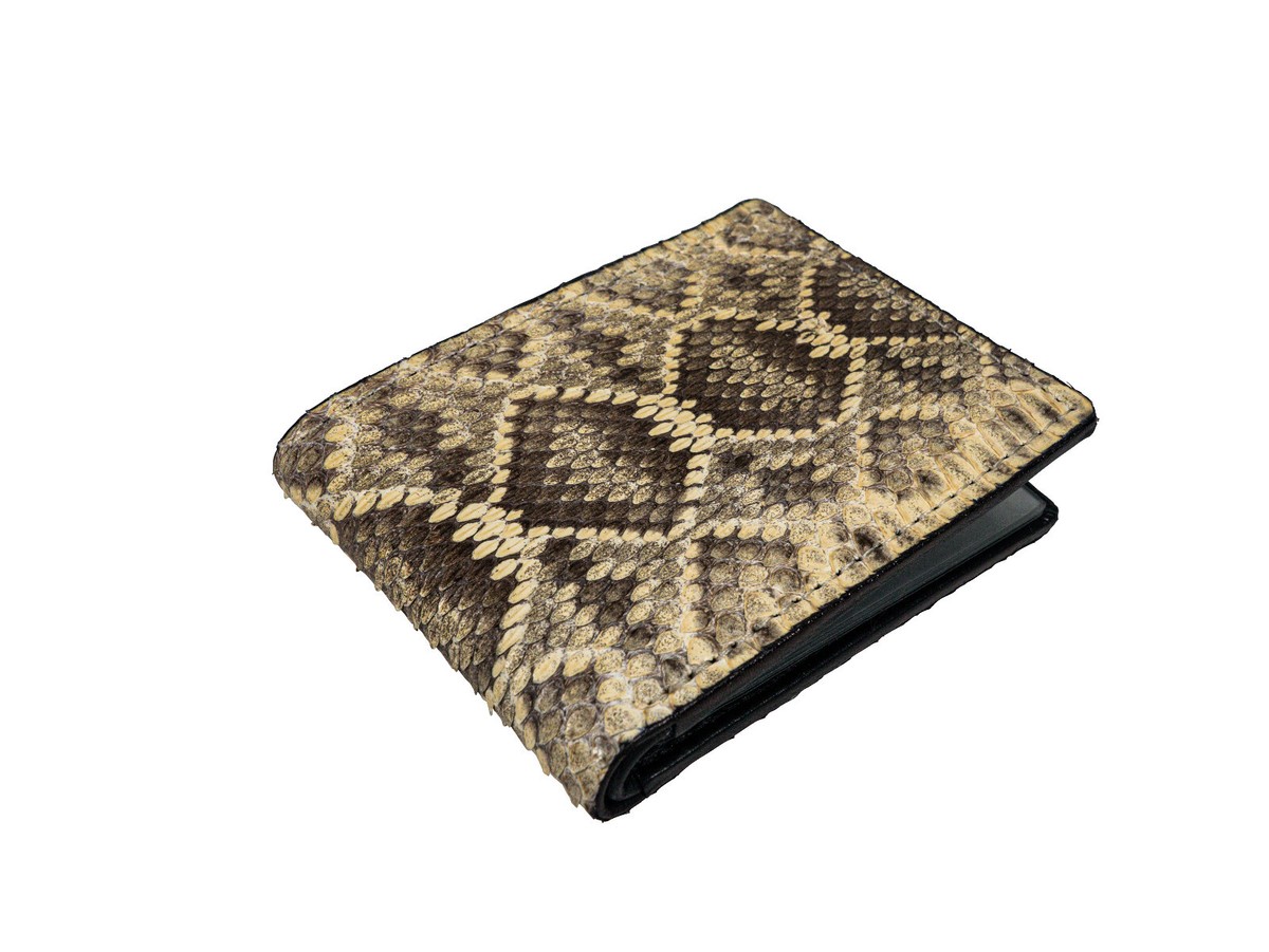 Real Eastern Diamondback Rattlesnake Skin Bifold Wallet (598