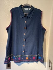 LEMON GRASS women's NWT sleeveless light denim blouse size 20W floral embroidery