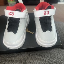 Nike Jordan Max Aura 3 White Red DA8023-105 White 4C Infant Sneakers Shoes w Box