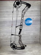 Used Mathews V3X 33 LH 29.5 in 70lb Granite Riser/Black Limbs LH