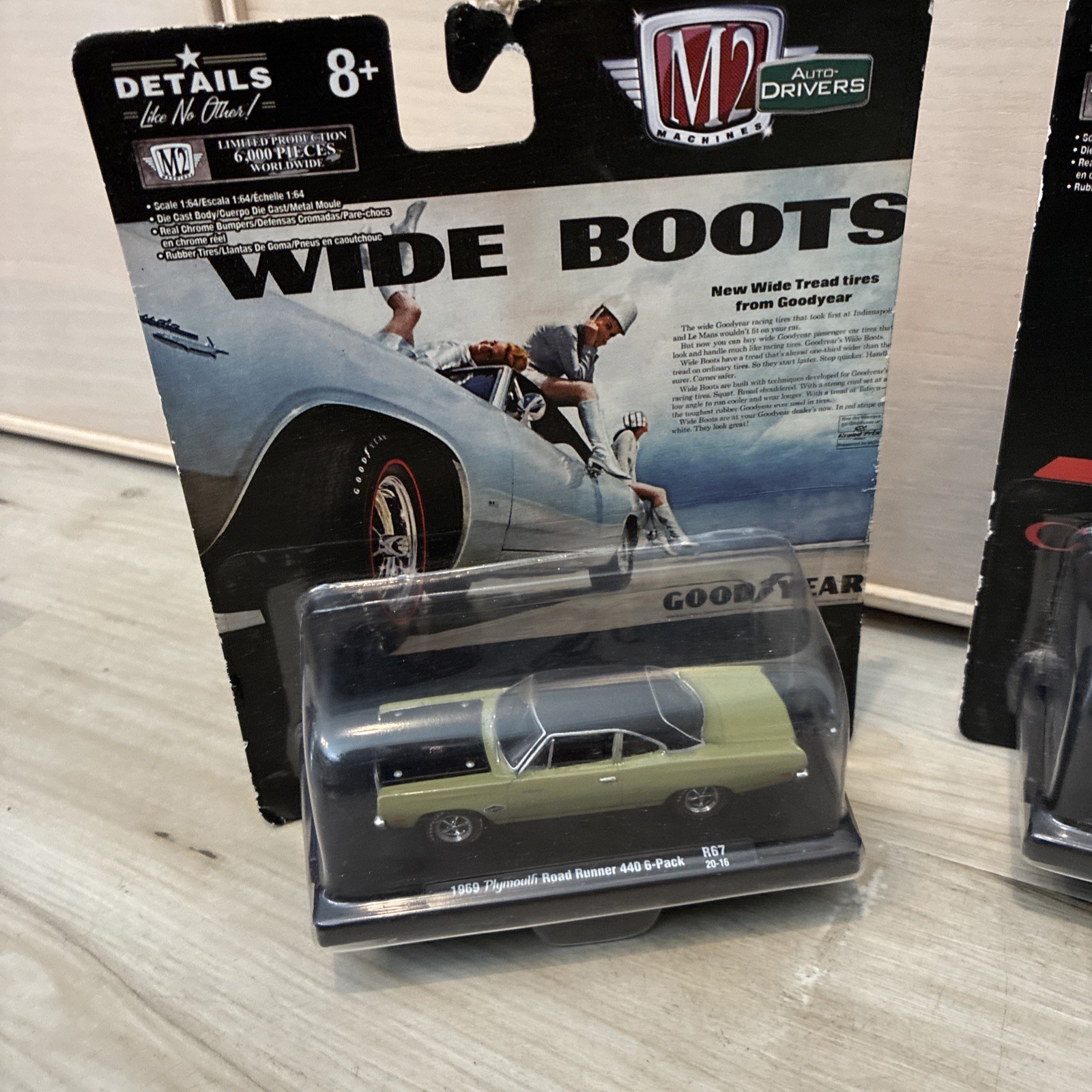 M2 MACHINES AUTO DRIVERS  3 LOT 1968 Mercury Cougar 1:64 Plymouth Road Runner thumbnail 2