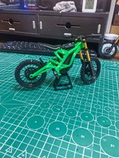 Surron Light Bee X Offroad-Motorrad Modell 1:9 3D-Druck vollgefedert