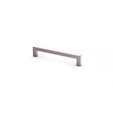 Shaker Full Overlay 5.4375 In. W X 1.1875 In. D X 1.03125 In. H Tempo Pull in Sa