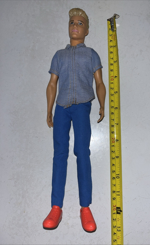 Barbie Ken Fashionista Series Slim Molded Light Brown Hair Boy Doll
