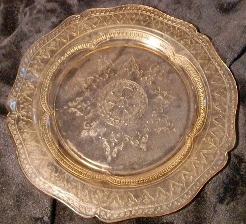 Vintage Federal Amber Patrician Floral Etched Depression Glass 10.5 Dinner Plate