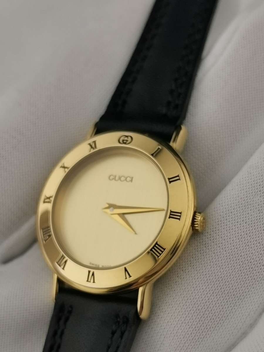 Authentic Vintage Gucci 3000.2.L Swiss Made Women’s Watch – with Box and Card Vintage GUCCI 3000.2.L Women main image 2