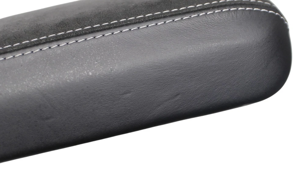 Porsche 718 Cayman GT4 cuero y tapa de consola central Alcantara 2020-2024 OEM Foto 4 de 4