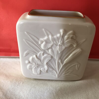 Lenox China Tiger Lily Square Vase Trimmed 24K Gold Handcrafted USA Vintage