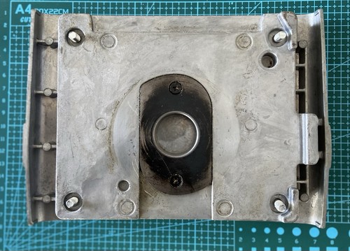 COVER PLATE FOR RYOBI RSH3045U 3000W SILENT IMPACT SHREDDER - Picture 4 of 8