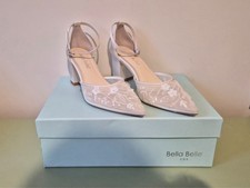 Bella Belle "Thea" Bridal Shoes Size 6 Brand New Ivory Close Toe Block Heel