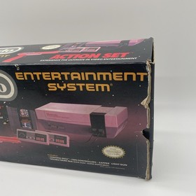 NES Action Set Complete in Box Nintendo system Very Good Condition (Box Damage)