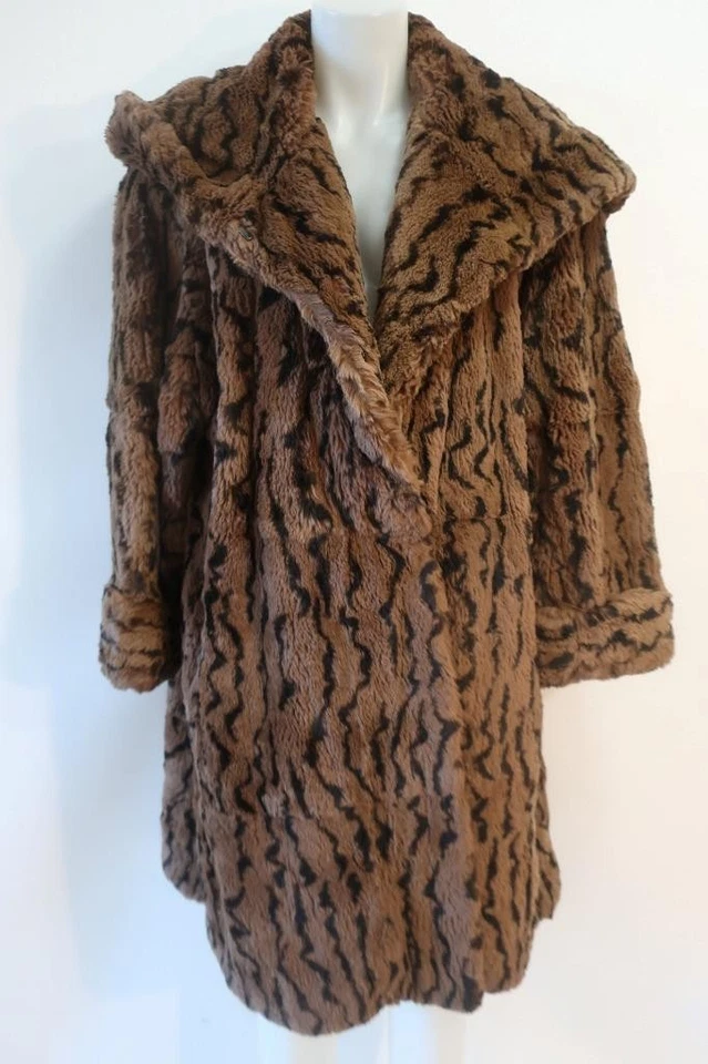 Womens Carole Little Brown Rabbit Fur Coat XL - Image 3 of 4