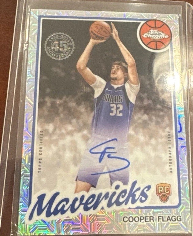 2025-26 Topps Basketball 80CR2-CF Cooper Flagg Chrome Mojo Auto On Card RC