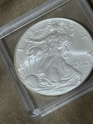 #ad 2007 American Silver Eagle 1 oz $112.00