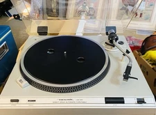 VINTAGE Realistic LAB-395 Direct Drive Automatic Turntable Tested Function Only