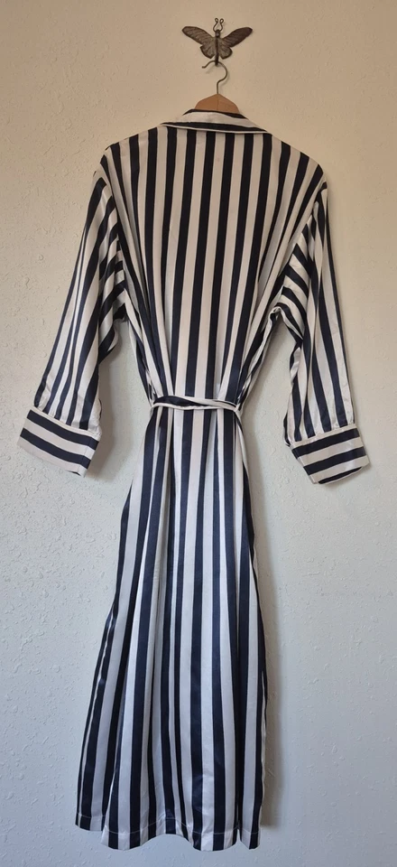 Victoria's Secet Maxi Robe Vintage 1990s Blue and White Stripes with Belt Large - Image 3 of 4