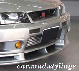 Universal Stoßstangenöffnungen im Stil von Skyline R33 Nismo GTR / Schwarz Kunststoff