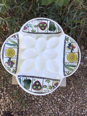 Hand Painted Ceramic Deviled Egg Vegetable Fruit Plate Party Dining Holiday 12 