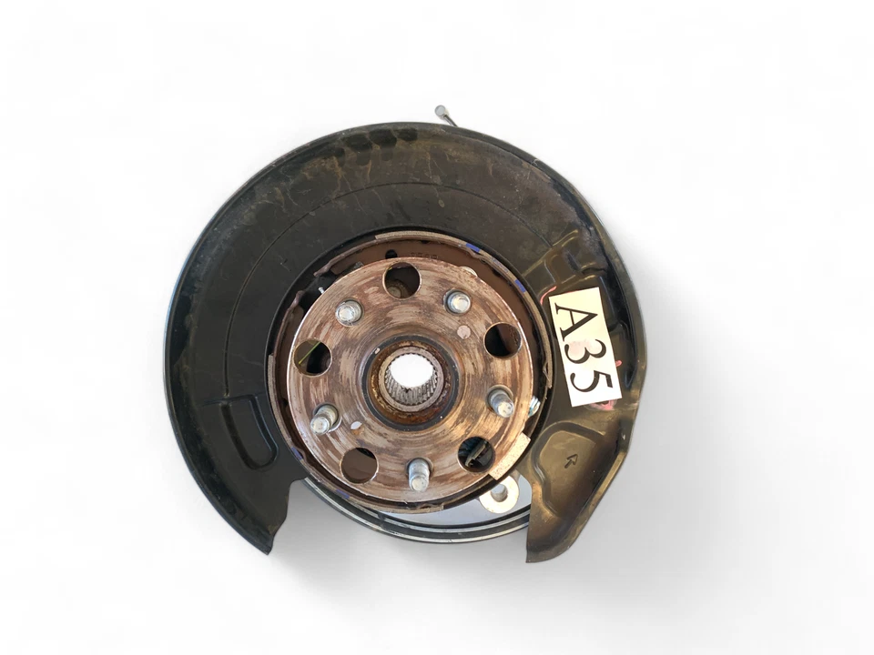 Lexus RC350 2018 eje trasero izquierdo nudillo rueda buje cojinete 618 +++ #A35 Foto 4 de 4