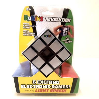 Rubik's Revolution Twisty Cube Puzzle enthält 6 spannende Spiele mit Lichtgeschwindigkeit